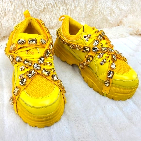 Gucci? No, lookalike Platform Sneaker W/Gem Strap - Picture 3 of 15